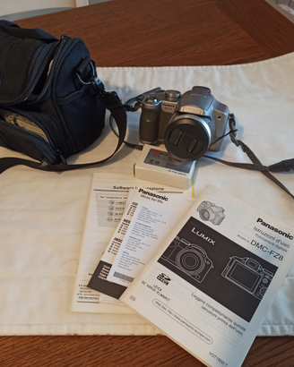 Macchina fotografica ottimamente conservata