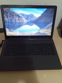 due computer Acer e HP
