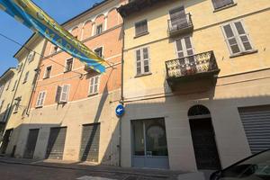 3 LOCALI A RACCONIGI