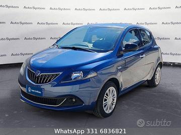 Lancia Ypsilon 1.0 firefly hybrid Gold s&s 70cv