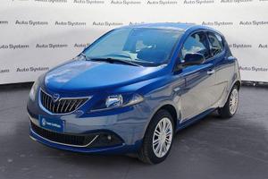 Lancia Ypsilon 1.0 firefly hybrid Gold s&s 70cv