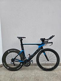 FOCUS izalco Chrono tri 