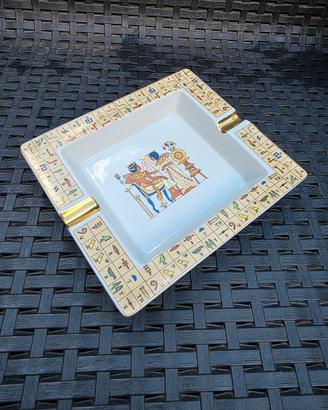 Posacenere stile Egizio con geroglifici 