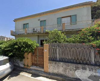 Immobile in asta di 233 m² con 4 locali a Sant'And