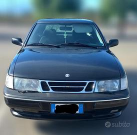 Saab 900 coupé