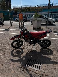 Moto cross cilindrata 110 della guazzoni