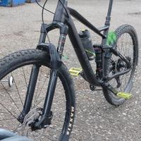 MTB cube race 120 29