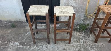 sgabelli in legno