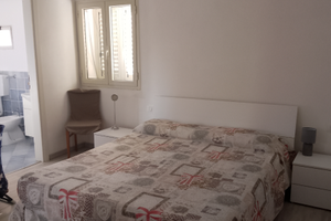 Trilocale climatizzato in porzione di villa