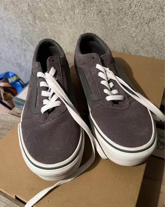 Vans nuove