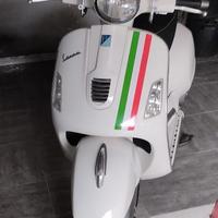 VESPA GTS 300