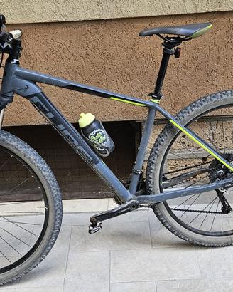 MTB CUBE acid 29 L