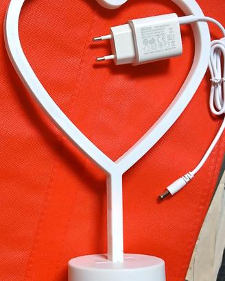 Originale lampada a cuore 