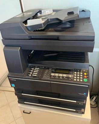 Multifunzione KYOCERA TASKalfa 221
