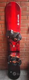 TAVOLA  SNOWBOARD CON ATTACCHI