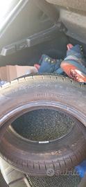2 pneumatici 185/60 r14