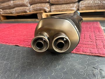 Akrapovic