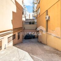 Box - Magazzino 270 mq Montepellegrino - Fiera