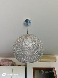 set 2 lampadari tondi in alluminio intrecciato 