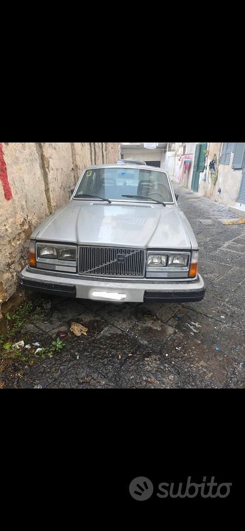 Volvo 244