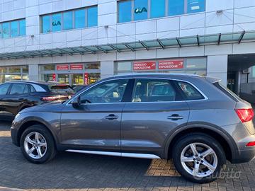 AUDI Q5 40 TDI 190 CV quattro S tronic Sport S L