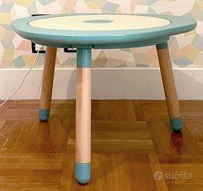 Tavolo Stokke Mutable con accessori