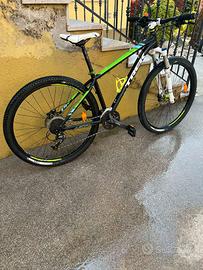 Bici MTB TREK Xcaliber 7 professionale ruote da 29
