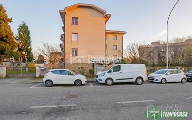 GRAZIOSO 4 LOCALI CON BOX E CANTINA