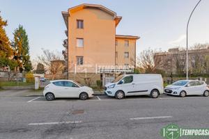 GRAZIOSO 4 LOCALI CON BOX E CANTINA