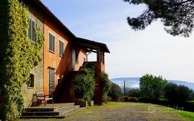 Villa con piscina vicino lago trasimeno