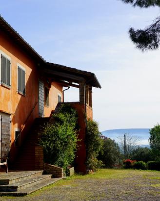 Villa con piscina vicino lago trasimeno