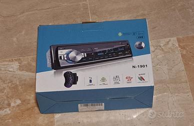 AUTORADIO BLUETOOTH  CON TELECOMANDO 