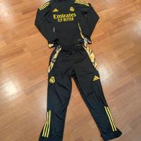 tuta da calcio Adids×Real Madrid- Mai usato