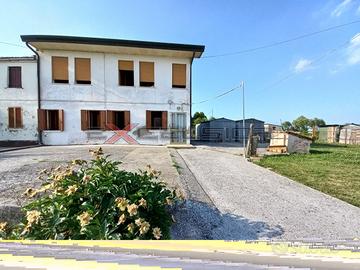 ROTTANOVA: casa accostata da ristrutturare