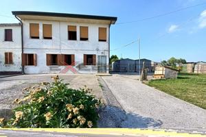 ROTTANOVA: casa accostata da ristrutturare