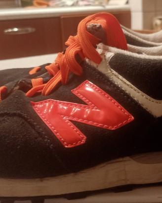 New Balance 572