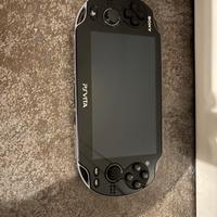 PlayStation Vita + 3 Giochi