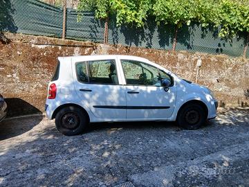 Renault modus 2010