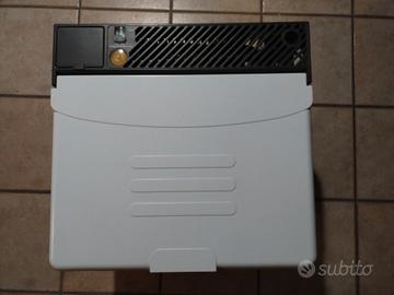 Frigorifero portatile trivalente