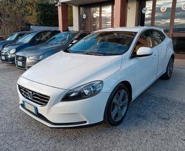 Volvo V40 2.0 d3 150CV NAVI RETROCAMERA