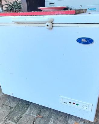 congelatore a pozzo Wega White