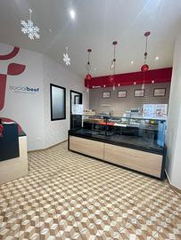 NEGOZIO COMMERCIALE Via S. Martini 125