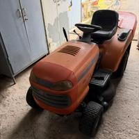 Trattore HUSQUVARNA CT 135 motore 13,5 HP