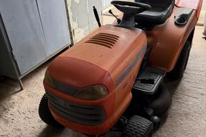 Trattore HUSQUVARNA CT 135 motore 13,5 HP