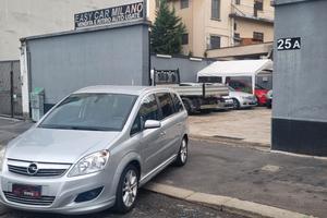 Opel Zafira 1.6 16V VVT Cosmo