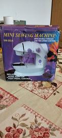 mini macchina da cucire