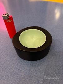 Posacenere in legno laccato Sentou Design