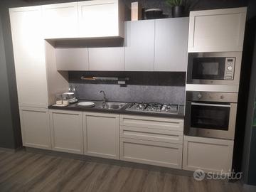 Cucina mobilturi in legno 