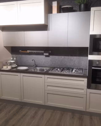 Cucina mobilturi in legno 
