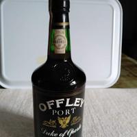 Offley Porto vino d'annata.